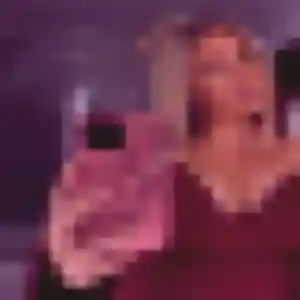 Bukola de Famars, 44 ans - plan cul discret