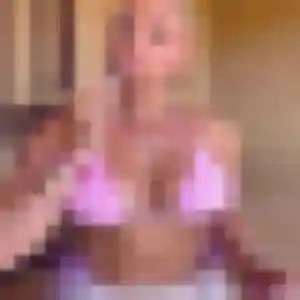 Photo de Miriam à Fauillet (39 ans) - plan cul anonyme