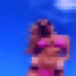 Contacte Rébecca, 24 ans à Faverges-Seythenex gratuitement