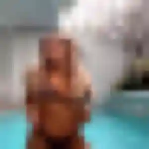 Malika, fille de 35 ans propose plan cul à Fécamp