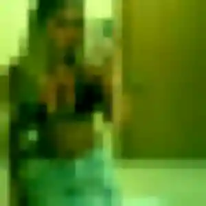 Contacte Louisette, 29 ans à Flavigny-sur-Moselle en t'inscrivant