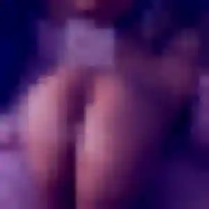 Ngoné (29 ans) à Fleurie propose un plan cul ce soir