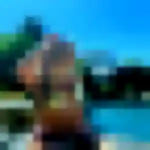 Rejoins Samira, 30 ans à Folligny en t'inscrivant