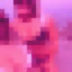 Oumou Kalsoum, 33 ans, connectée à Fresnes-sur-Escaut pour une rencontre coquine