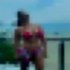 Amani, 35 ans, disponible à Gaillan-en-Médoc pour un plan cul