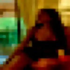 Monique, femme de 22 ans propose plan cul à Gaillan-en-Médoc