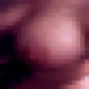 Djeneba, 29 ans, connectée à Geyssans pour une rencontre coquine
