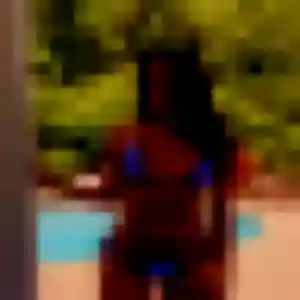Photo de Sonia à Gien (26 ans) - plan cul discret