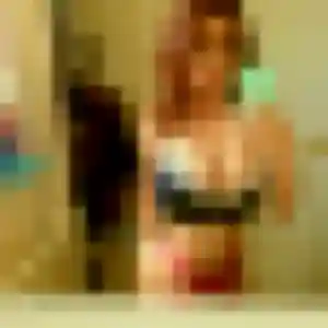 Photo exclusive de Comfort, 34 ans à Gommecourt - plan discret