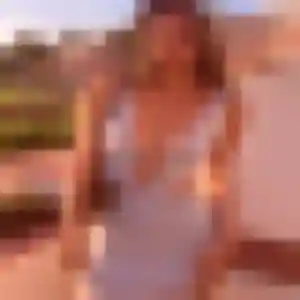 Takha (32 ans) à Grand-Auverné propose un plan cul ce soir