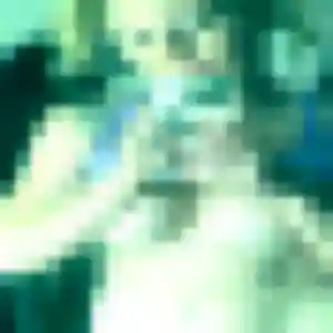 Esther, 30 ans, en ligne à Grans pour une rencontre coquine