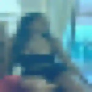 Séraphine, 22 ans, en ligne à Grauves pour un plan cul