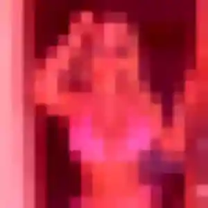 Photo de Adeline à Graveson (37 ans) - plan cul anonyme