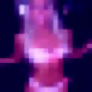 Funke, 28 ans, connectée à Grèges pour une rencontre coquine