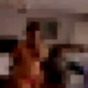 Photo de Daphné à Grignan (36 ans) - plan cul discret