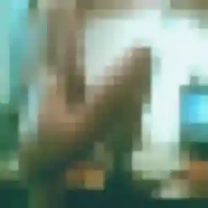 Éva, 44 ans, disponible à Gy-les-Nonains pour une rencontre coquine