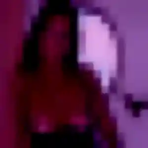 Ramatoulaye (29 ans) à Hangest-sur-Somme propose un plan cul ce soir