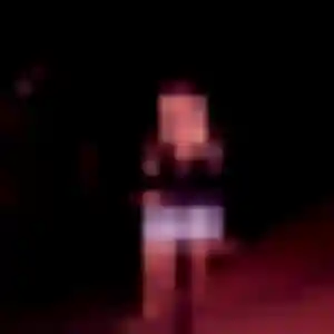 Charmante Zineb, 27 ans à Hauterives - voir sa photo