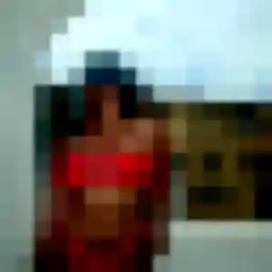 Rencontre Efua, 31 ans à Haux en t'inscrivant