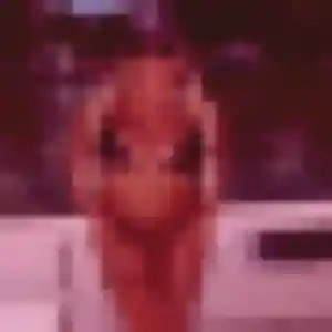 Ursula, 27 ans, en ligne à Holnon pour une rencontre coquine