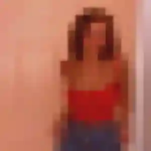Aya de Hontanx, 27 ans - plan cul sans prise de tête