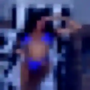 Rejoins Wangari, 38 ans à Hostun en privé
