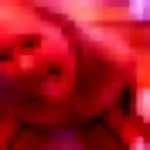 Capucine, 22 ans, connectée à Istres pour une rencontre coquine