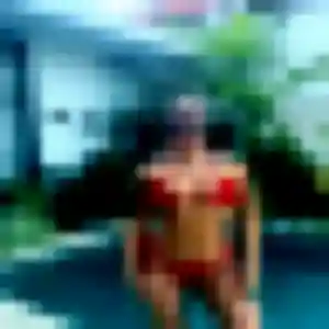 Rejoins Élise, 32 ans à Jonquières-Saint-Vincent en privé