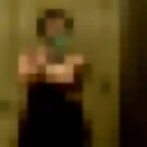 Isis, 24 ans, connectée à Jossigny pour un plan cul