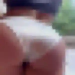 Toyin (22 ans) à Kingersheim cherche un plan cul maintenant