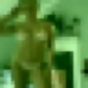 Lou de Kirchheim, 27 ans - plan cul discret