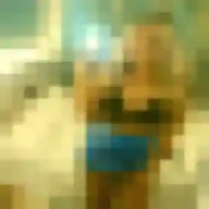 Deborah, 39 ans, disponible à La Baussaine pour un plan cul