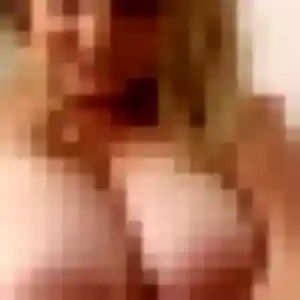 Titilayo, femme de 26 ans propose plan cul à La Celle-Saint-Cloud