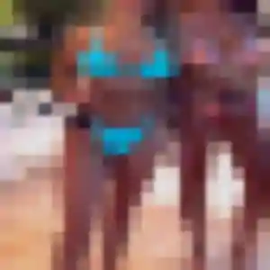 Jumoke, fille de 25 ans cherche plan cul à La Cerlangue
