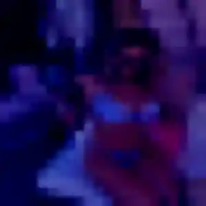 Rencontre Maëva, 27 ans à La Chapelle-Bouëxic en privé