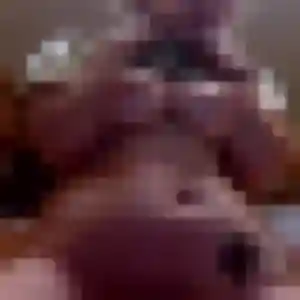 Photo de Esther à La Chapelle-Rablais (43 ans) - plan cul discret