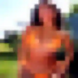 Salomé, 34 ans, en ligne à La Chapelle-sur-Oreuse pour une rencontre coquine