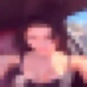 Photo de Naomie à La Charité-sur-Loire (38 ans) - plan cul anonyme