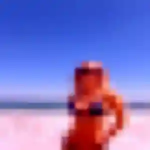 Sexy Éva, 25 ans à La Meyze - voir sa photo