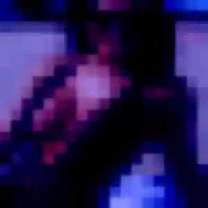 Sexy Olufunmi, 29 ans à La Roche-des-Arnauds - voir sa photo