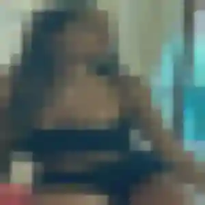 plan cul à La Roquette-sur-Var : photo de Constance, 38 ans - sans engagement