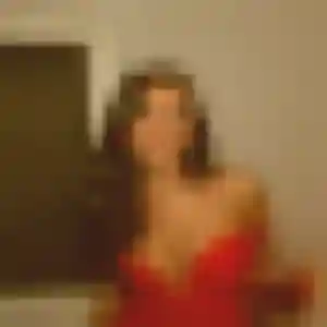 Ketsia (32 ans) à La Teste-de-Buch propose une rencontre ce soir