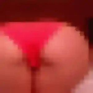 Photo sexy de Sarah, 31 ans à La Tour-en-Maurienne - plan discret