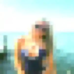 Dorothée, femme de 34 ans cherche plan cul à La Ville-aux-Dames