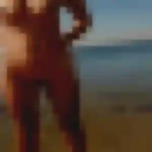 Découvre Fanny, 44 ans à Lacroix-Falgarde gratuitement