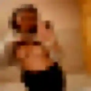 Francine, 45 ans, dispo pour plan cul à Landéhen