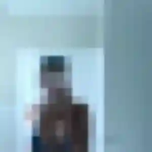 Sékou, 23 ans, disponible à Landévant pour une rencontre coquine