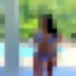 Photo de Joséphine à Landiras (25 ans) - plan cul discret
