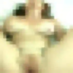 Élise, 44 ans, en ligne à Langoat pour un plan cul