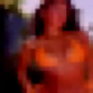 Salomé, 32 ans, dispo pour plan cul à Langolen